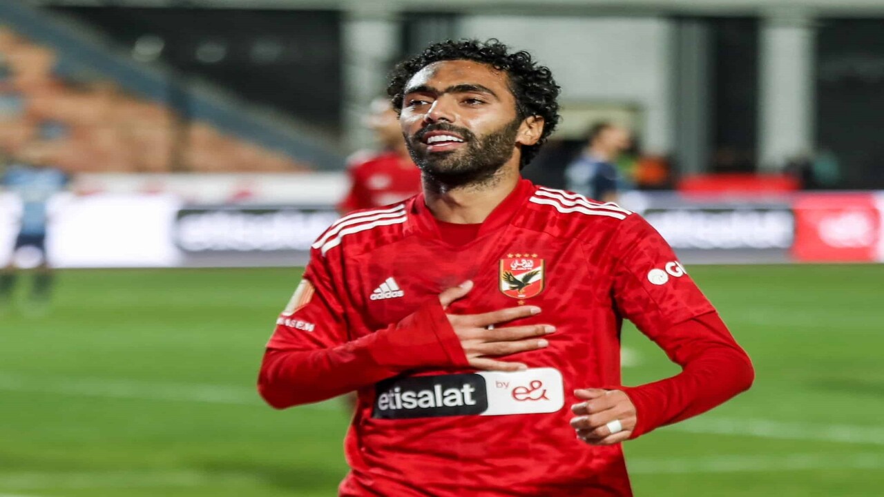 حكم بالحبس لمدة عام علي اللاعب "حسين الشحات" بتهمة إهانة لاعب مغربي